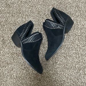 Vince Camuto Booties